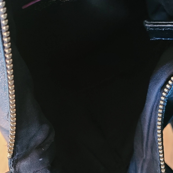 Elliott Lucca Purse,  GUC - Picture 5 of 11